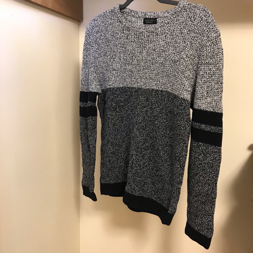 ☘️ Zara Men Sweater Size L ☘️